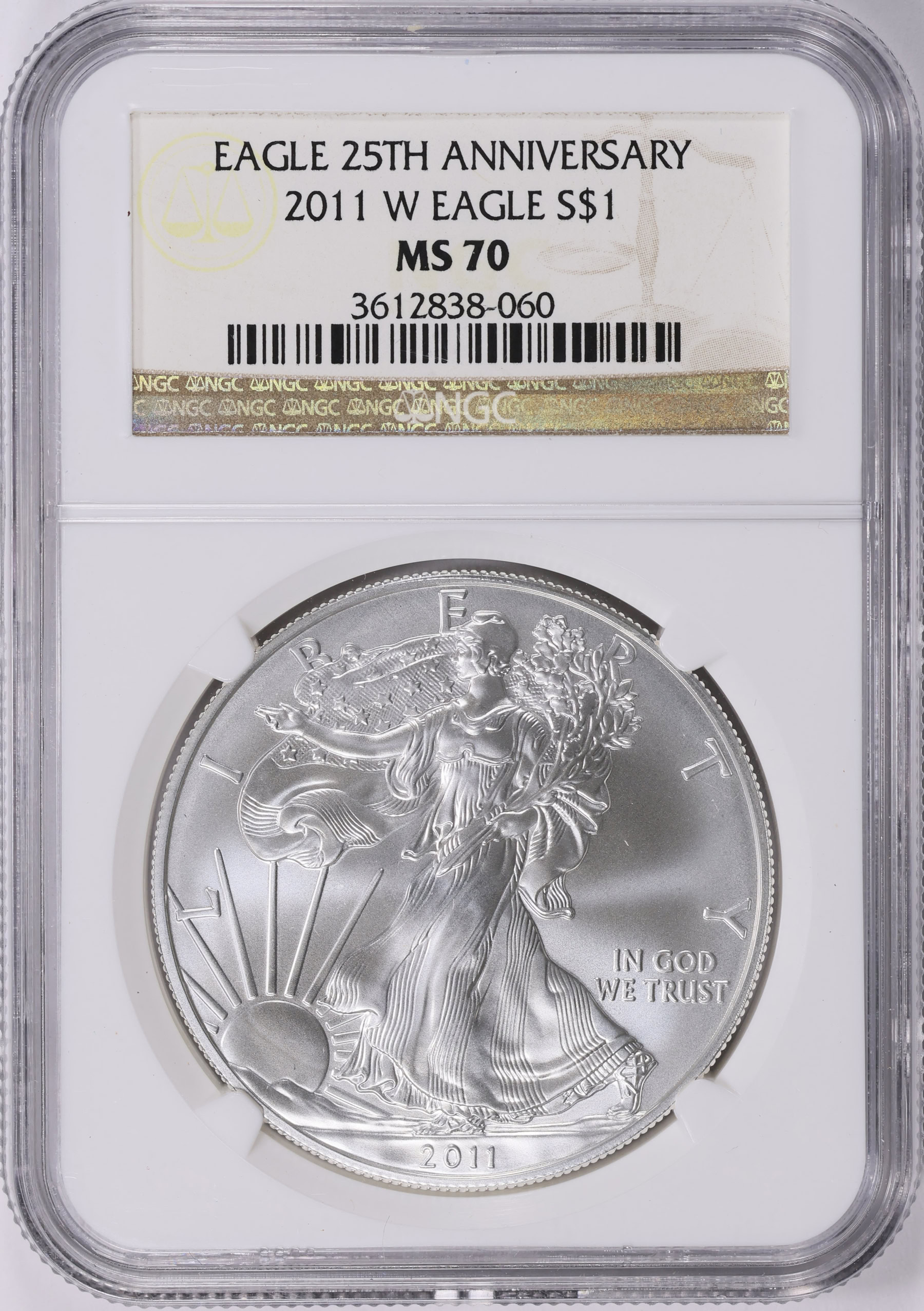 NGC鑑定済み 最高評価　MS70　2011年 アメリカ イーグル銀貨 1oz NGC鑑定済み 最高評価 MS70 2011年 アメリカ イーグル銀貨 1oz