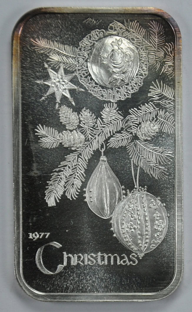 Silver Bar: 1977 Christmas 1oz. Silver Bar from Madison Mint