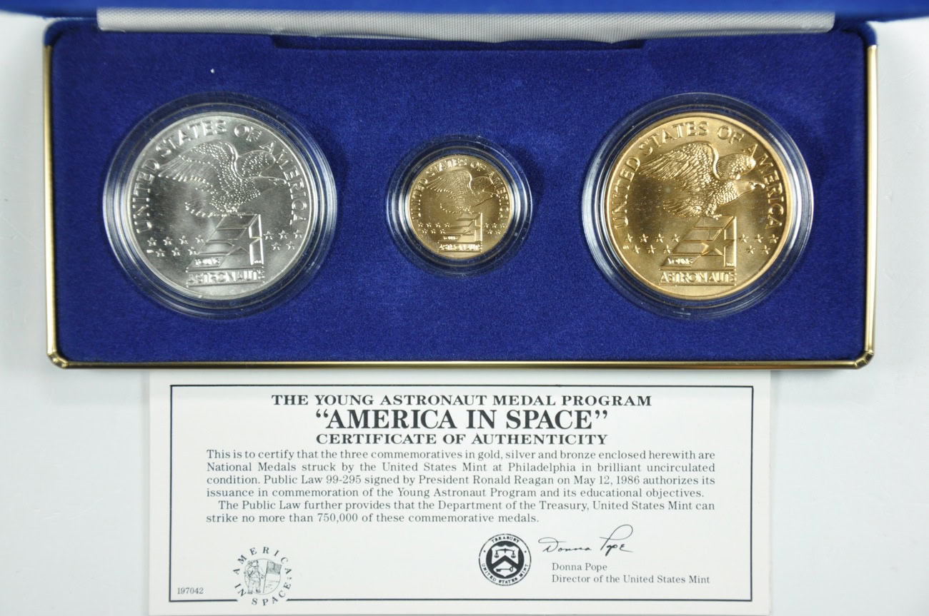1988 America in Space Commemorative Bronze, Silver and Gold Set in