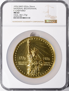 1976 Gold 76mm U.S. Bicentennial Medal by Frank Gasparro SWO